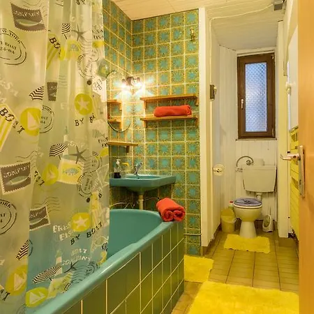 Die Bleibe Apartment *
